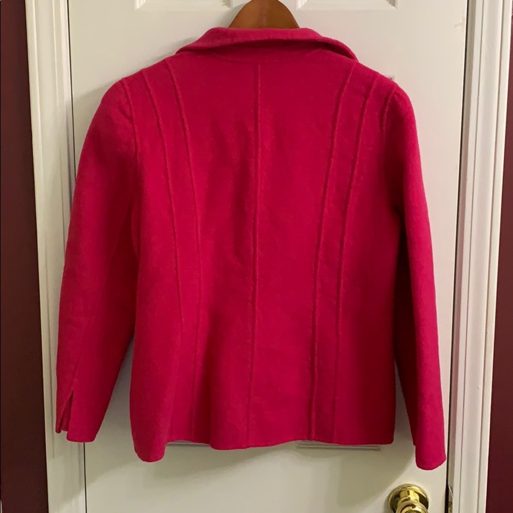 Blazer - Picture 4 of 4
